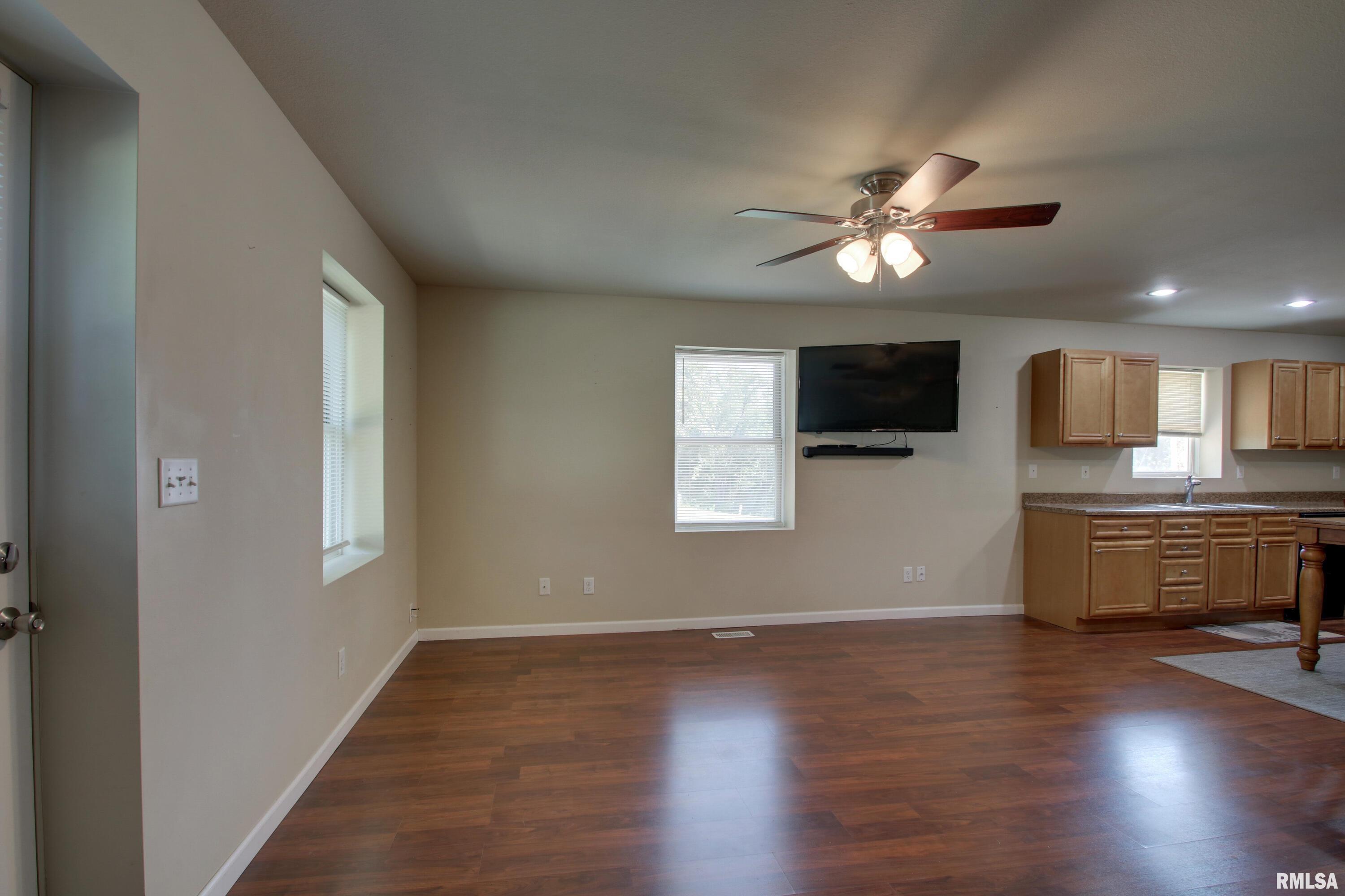 2622-2624 St Anthony Road Quincy, IL 62305 - Photo 11 of 26 Gallery Image 11