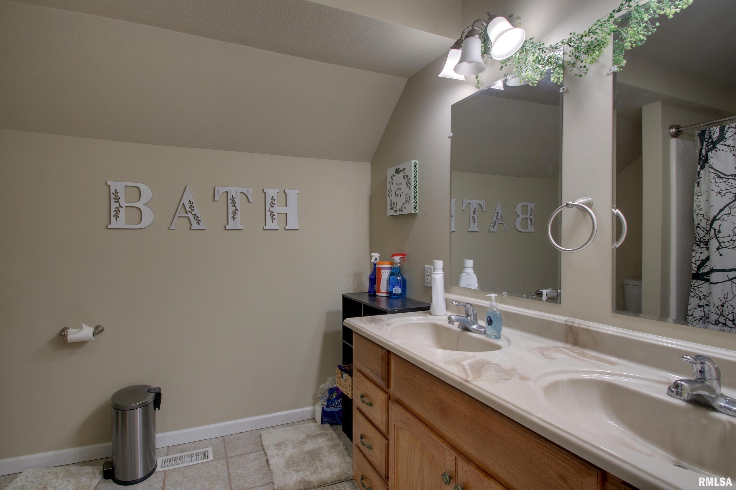 2622-2624 St Anthony Road Quincy, IL 62305 - Photo 20 of 26 Gallery Image 20