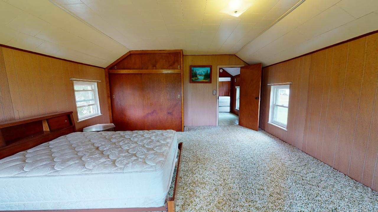 5015 East Dover Road Clare, MI 48617 - Photo 29 of 37 1890485-28.JPG