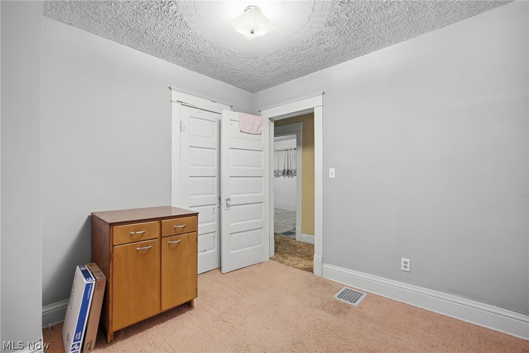 911 Inman Street Akron, OH 44306 - Photo 20 of 32
