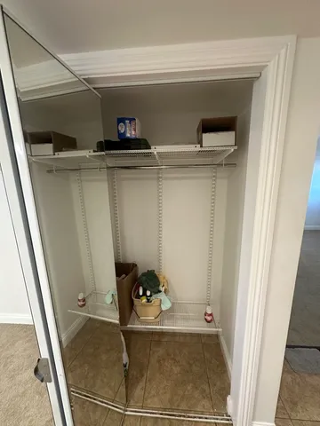 a view of utility room