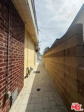 $3,990 | 7342 Forbes Avenue, Lake Balboa, CA 91406