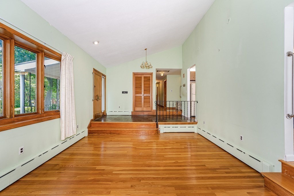 7 Carol Street Stoneham, MA 02180 - Photo 7 of 40