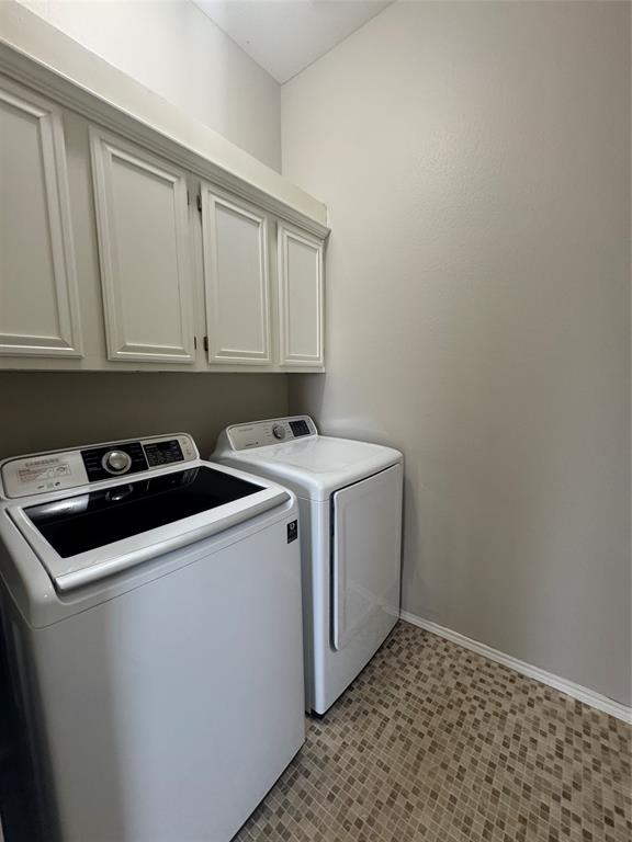 8109 Sebastian Frisco, TX 75035 - Photo 17 of 19 a utility room with dryer and washer