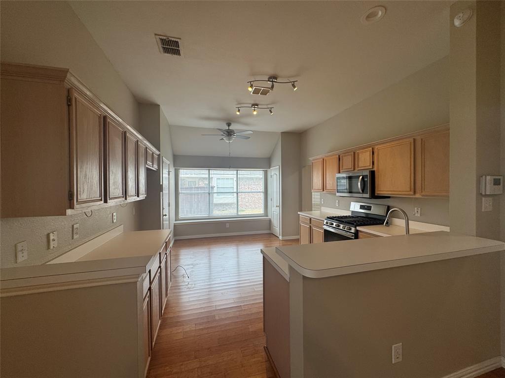 8109 Sebastian Frisco, TX 75035 - Photo 10 of 19 a room with a workspace