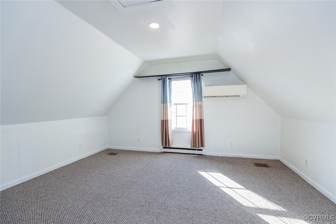 4210 Chesdin Boulevard Sutherland, VA 23885 - Photo 21 of 35 an empty room with windows