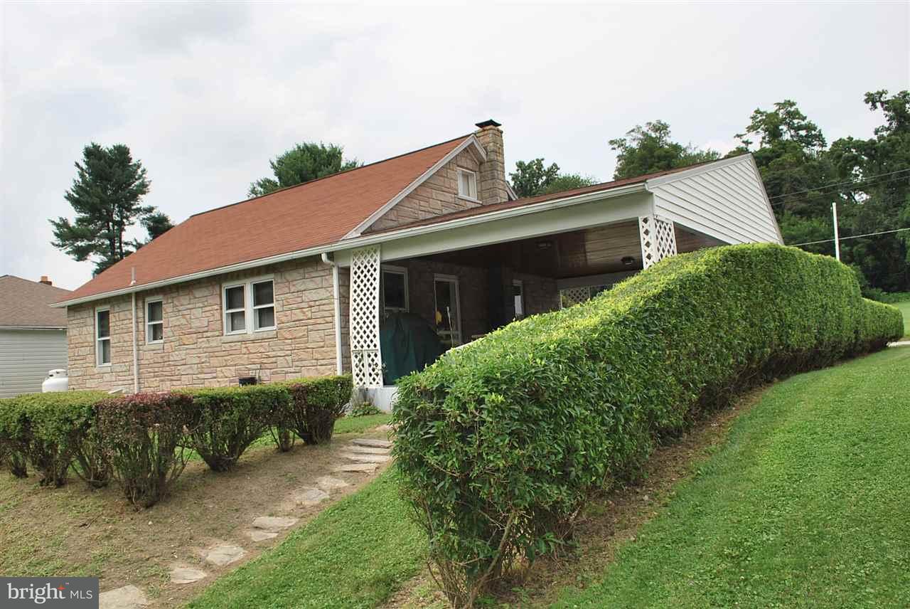 1006 Goodyear Road Gardners, PA 17324 - Photo 3 of 25 Gallery Image 3