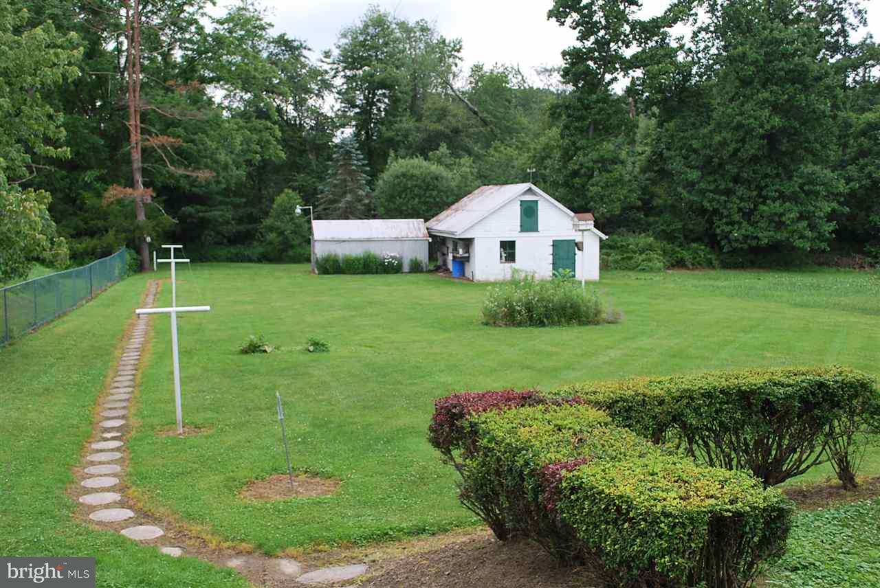 1006 Goodyear Road Gardners, PA 17324 - Photo 4 of 25 Gallery Image 4