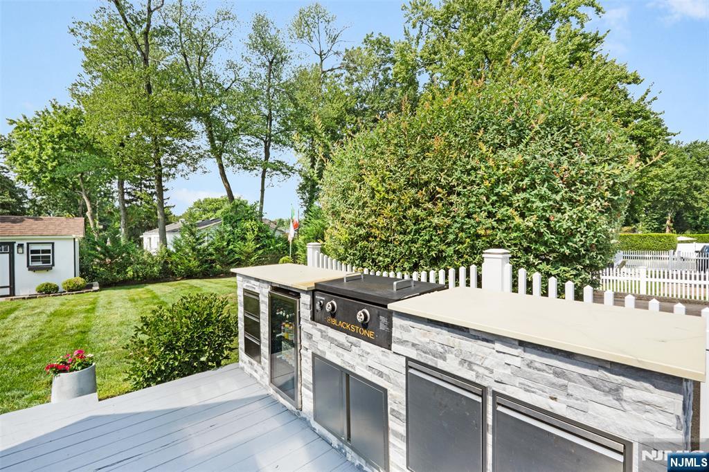 33 Beverly Road West Caldwell, NJ 07006 - Photo 29 of 37 Gallery Image 29
