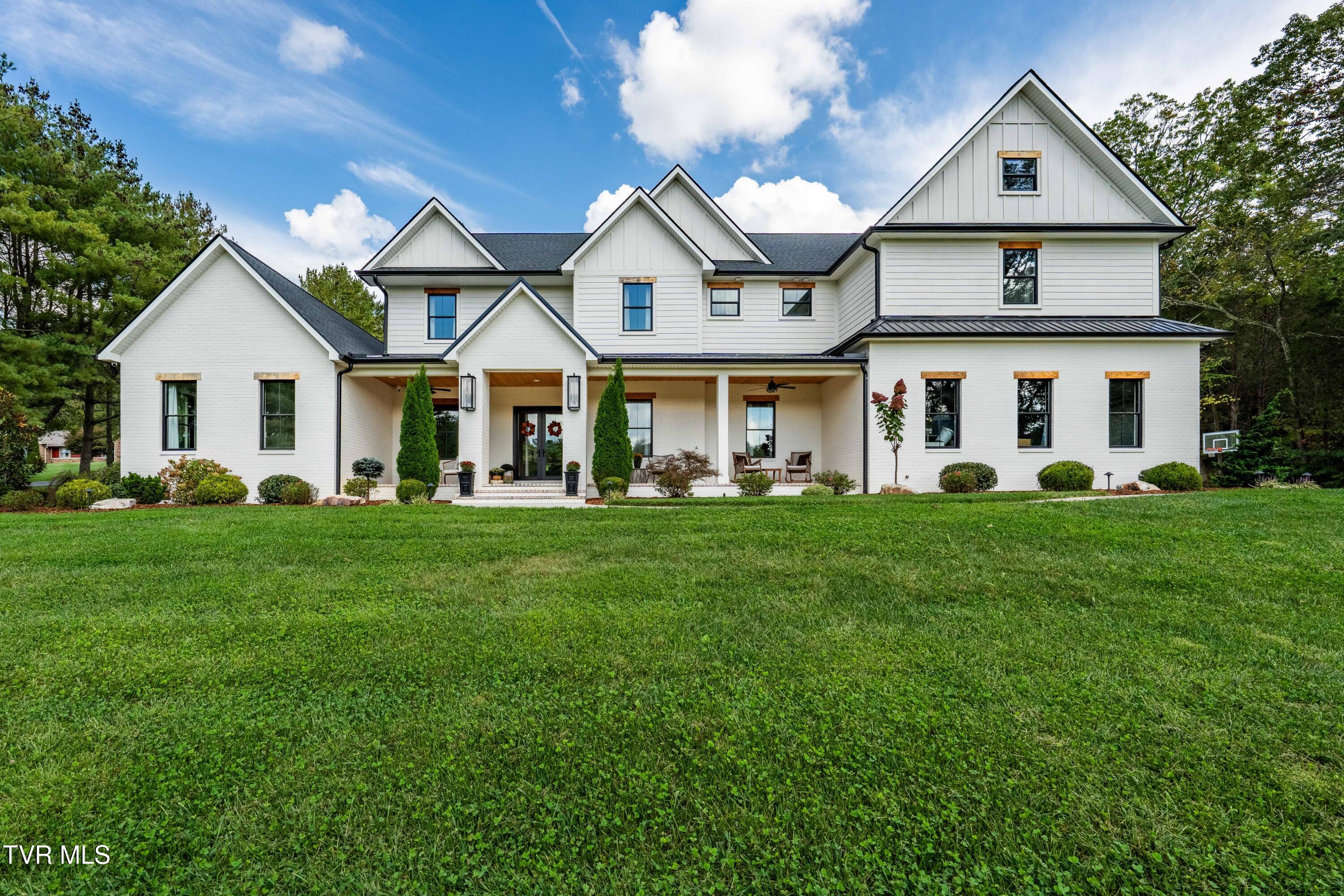 2333 Rock Springs Road Kingsport, TN 37664 - Photo 149 of 165 2333 Rock Springs Road (38 of 169)