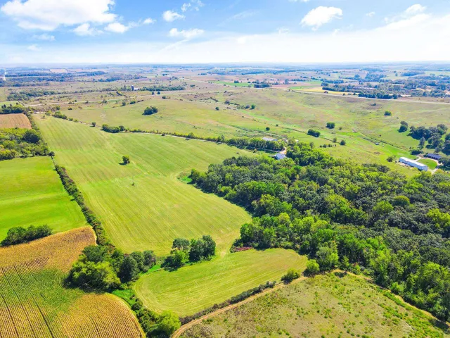 $1,300,000 | 847 County Rd Jg, Mount Horeb, WI 53572