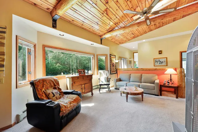 $1,300,000 | 847 County Rd Jg, Mount Horeb, WI 53572