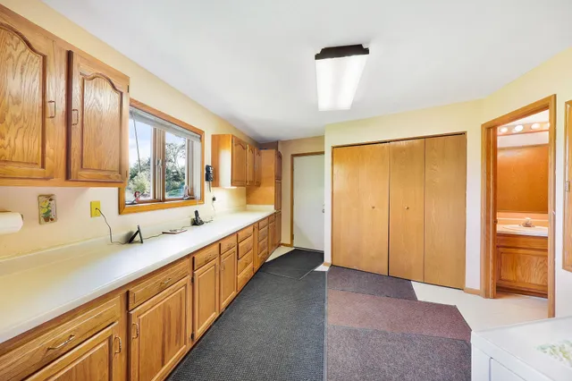 $1,300,000 | 847 County Rd Jg, Mount Horeb, WI 53572