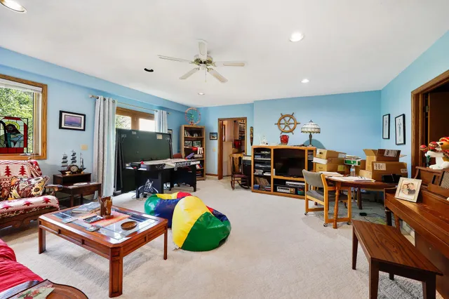 $1,300,000 | 847 County Rd Jg, Mount Horeb, WI 53572