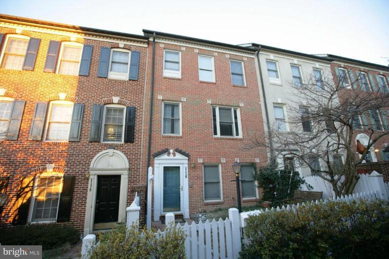 116 Ridgepoint Place Gaithersburg, MD 20878 - Photo 1 of 30 Exterior (Main)