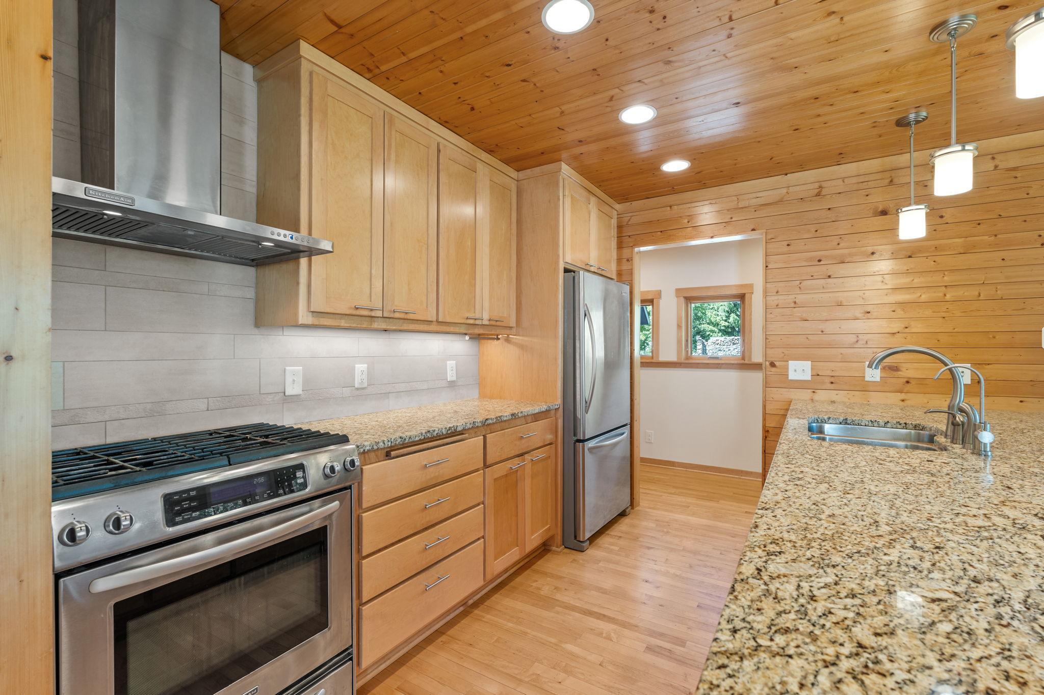 7521 River Road Inver Grove Heights, MN 55076 - Photo 21 of 135