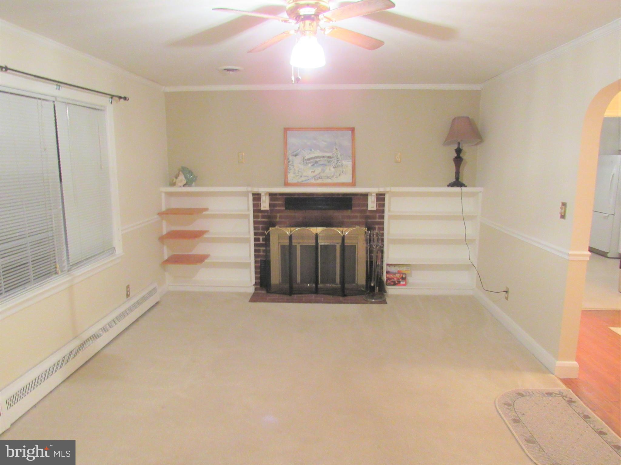 203 Mountain Road Fallston, MD 21047 - Photo 4 of 36