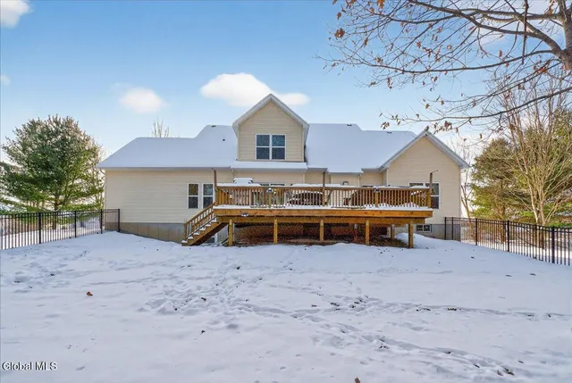 $845,000 | 1019 Gideon Trace, Charlton, NY 12302