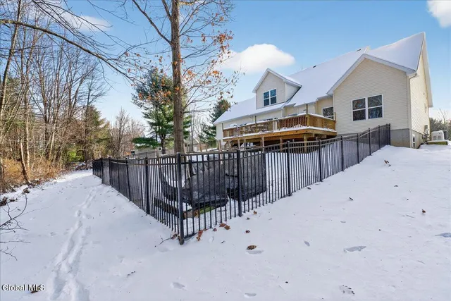 $845,000 | 1019 Gideon Trace, Charlton, NY 12302