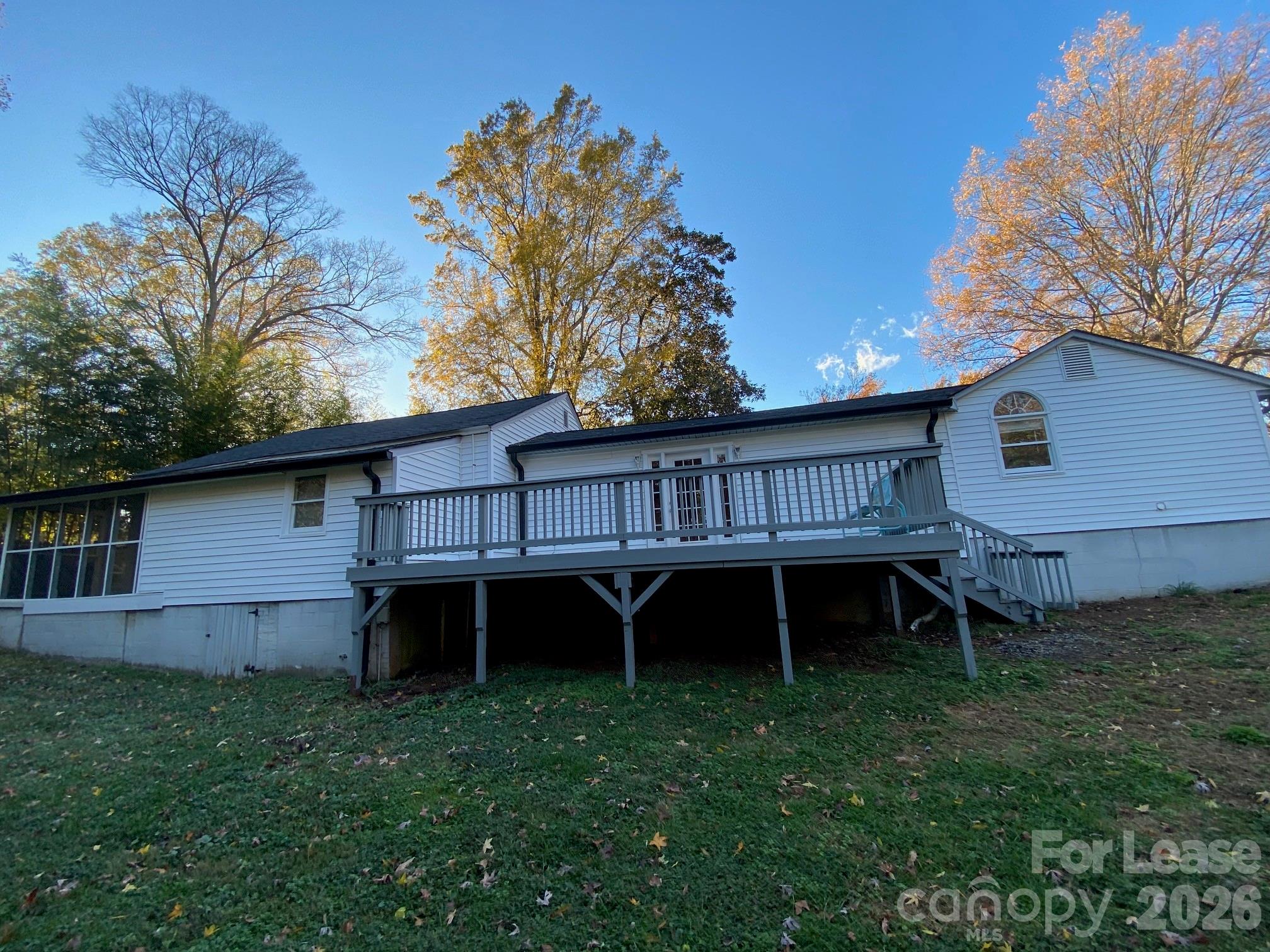 4415 Garris Road Charlotte, NC 28209 - Photo 3 of 16