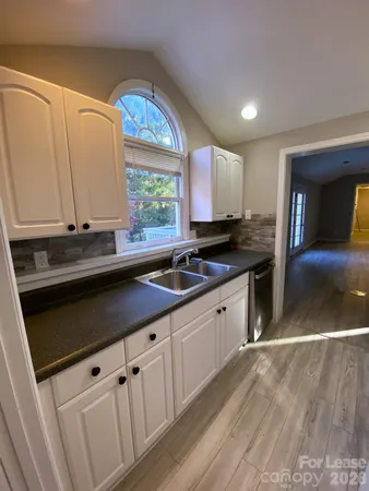 $2,200 | 4415 Garris Road, Charlotte, NC 28209