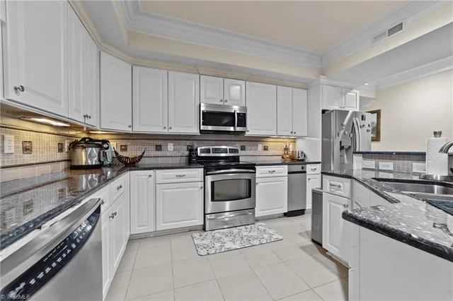 $1,050,000 | 196 Arnold Palmer Drive, Advance, NC 27006