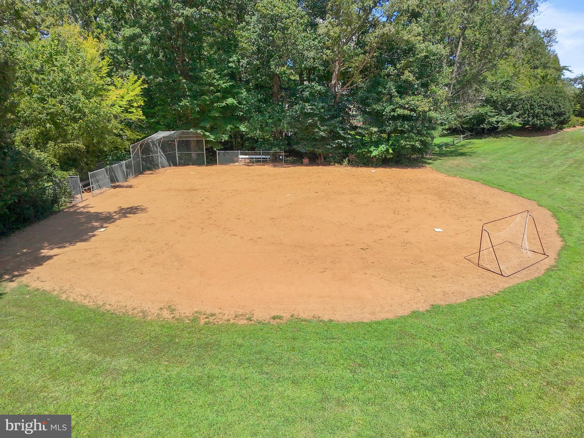 1413 Green Run Lane Reston, VA 20190 - Photo 43 of 50 a view of a backyard
