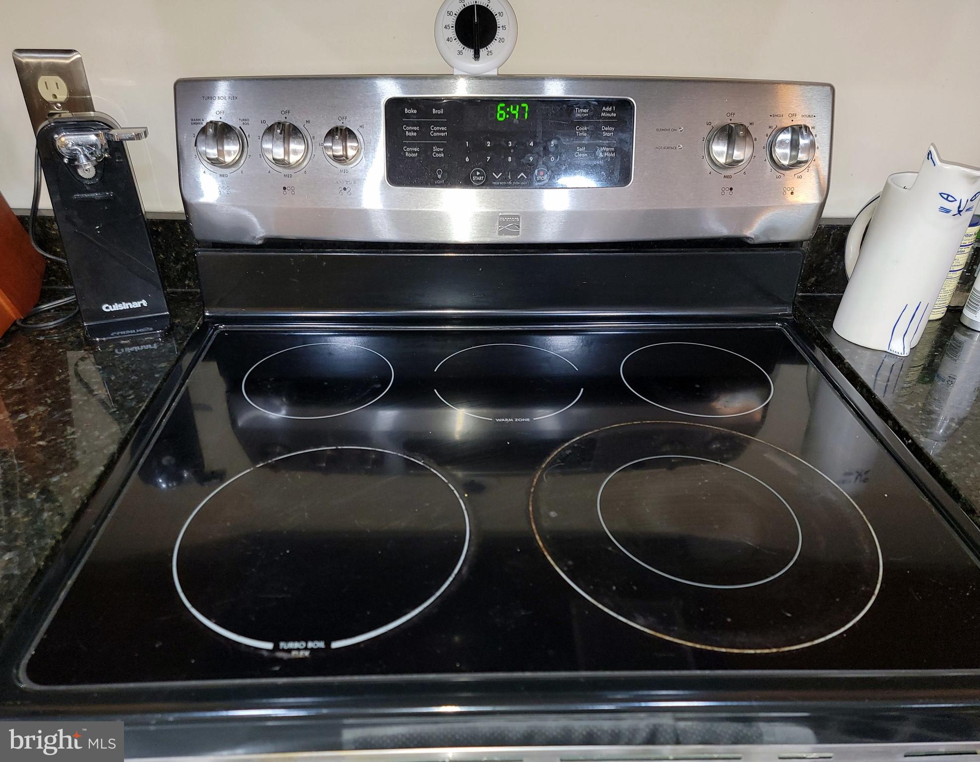 208 Powell Avenue Salisbury, MD 21801 - Photo 22 of 49 6 burner stove