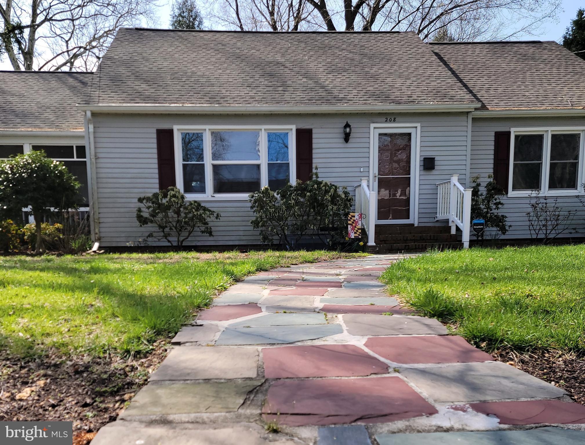 208 Powell Avenue Salisbury, MD 21801 - Photo 4 of 49 Flagstone walkway