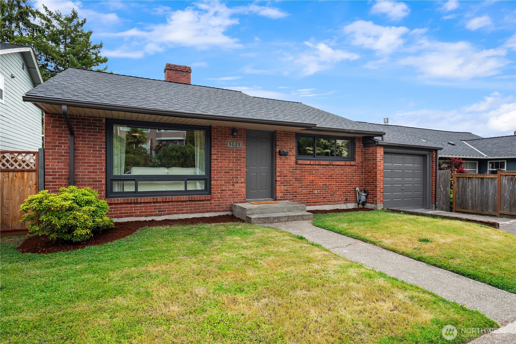 5028 41st Avenue Southwest Seattle, WA 98136 - Photo 1 of 25