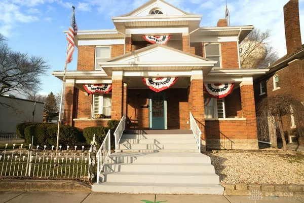 $249,900 | 105 North Miami Avenue, Bradford, OH 45308