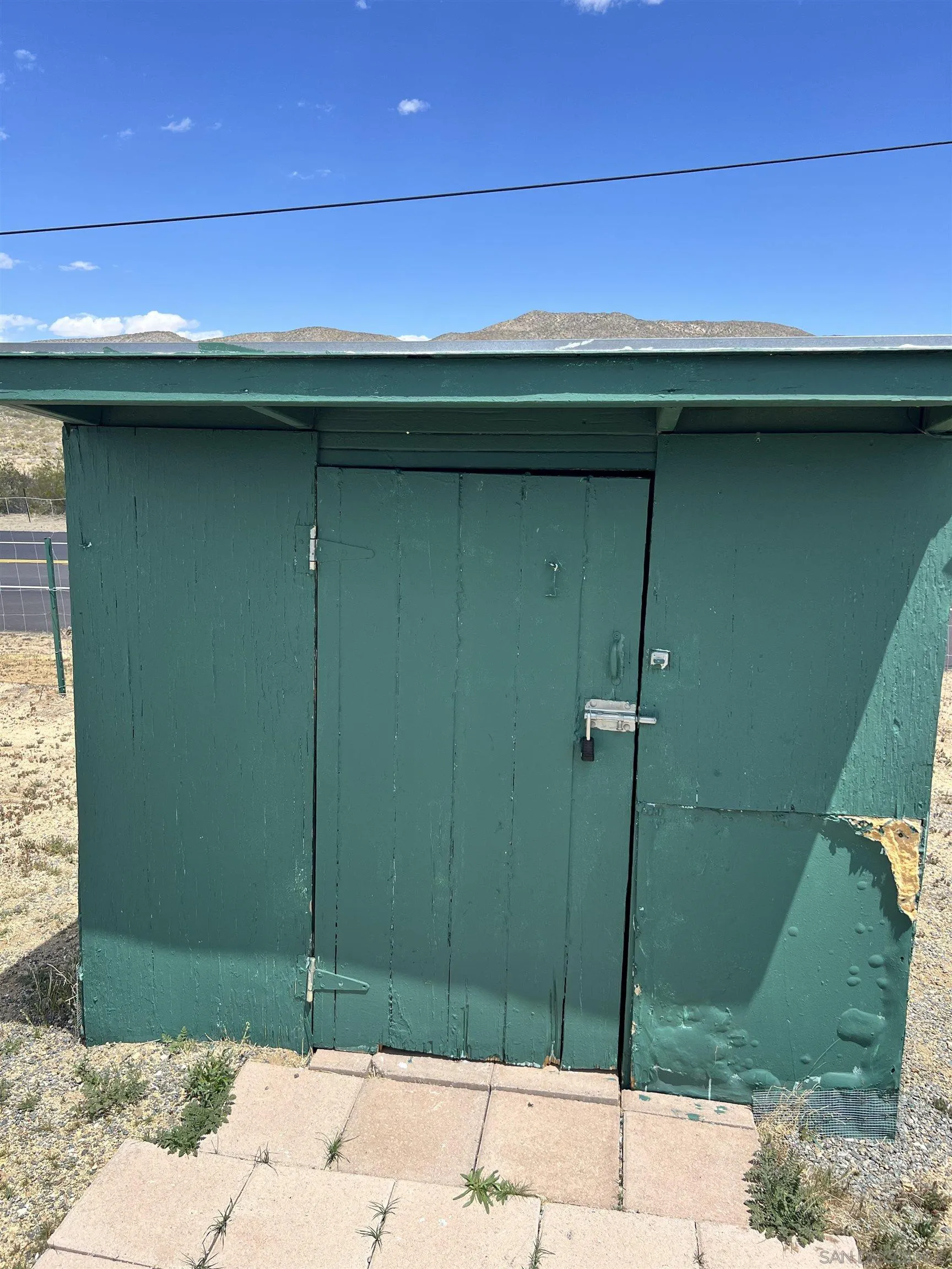 S Great Southern Overland Stage Route, Unit 222 Julian, CA 92036 - Photo 13 of 21 a close up of a shower