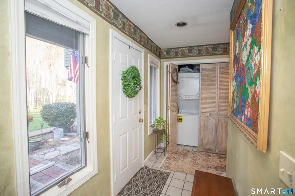 $2,175 | 115 Ayers Point Road, Old Saybrook, CT 06475