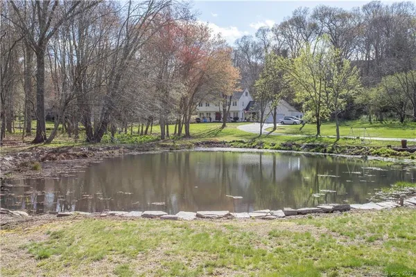 $2,175 | 115 Ayers Point Road, Old Saybrook, CT 06475