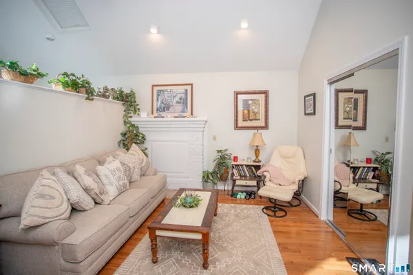 $2,175 | 115 Ayers Point Road, Old Saybrook, CT 06475