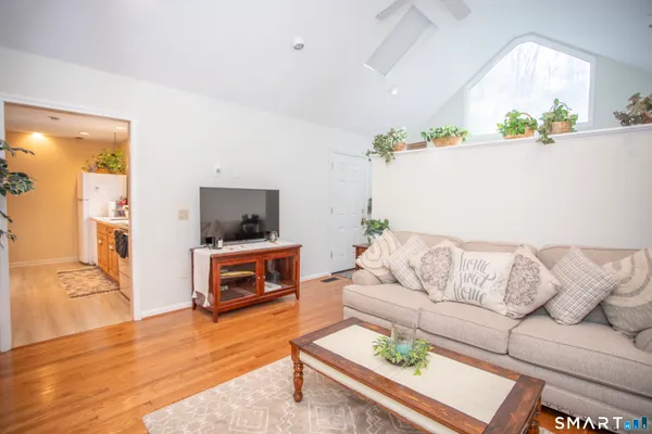 $2,175 | 115 Ayers Point Road, Old Saybrook, CT 06475