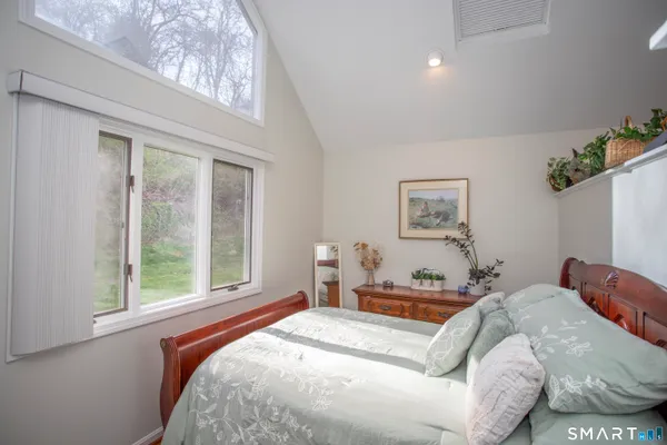 $2,175 | 115 Ayers Point Road, Old Saybrook, CT 06475