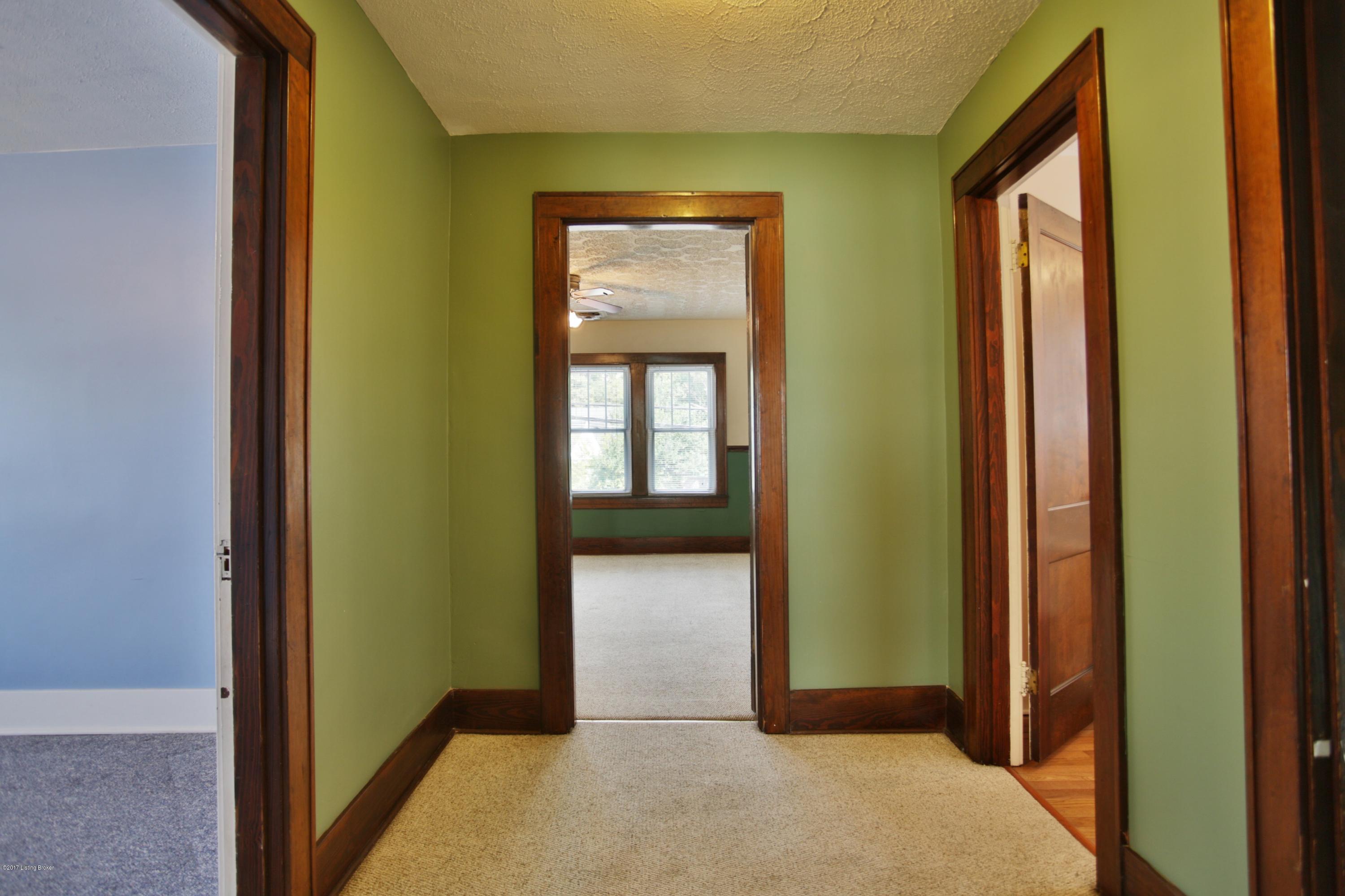 4143 Cane Run Road Louisville, KY 40216 - Photo 31 of 47 31