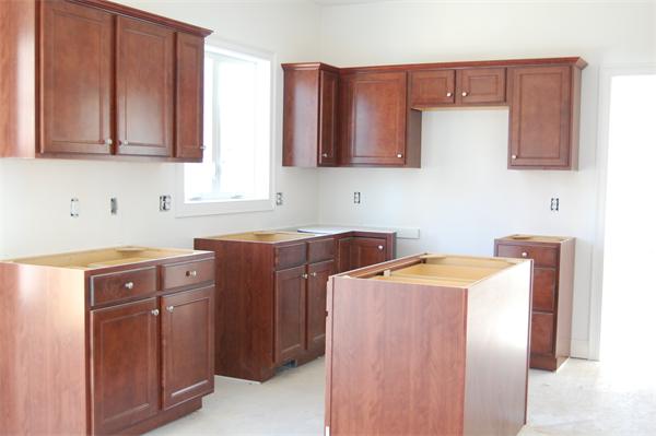 19 Amanda Way Salem, MA 01970 - Photo 3 of 7