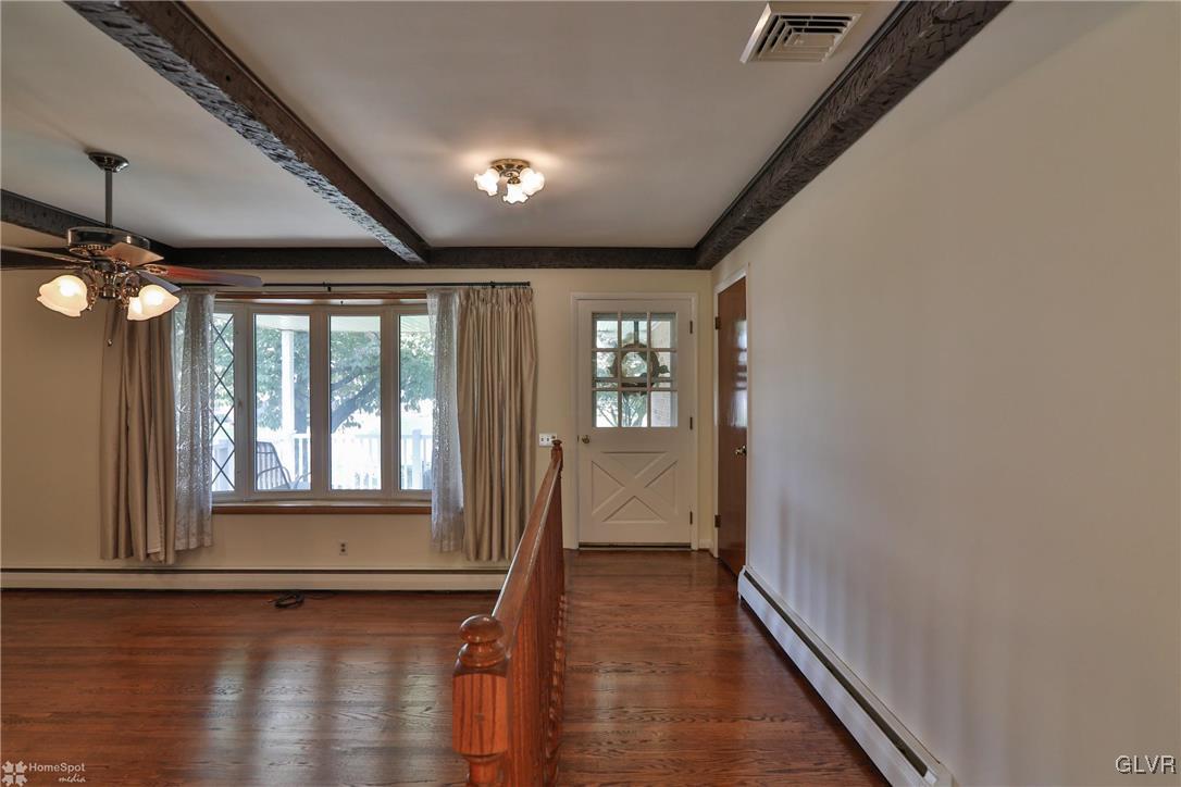 3800 Carter Road Bethlehem, PA 18020 - Photo 7 of 48 Gallery Image 7