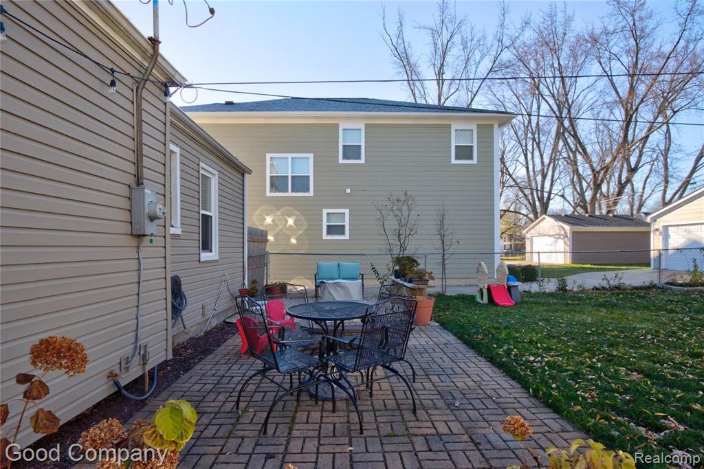 3911 Durham Road Royal Oak, MI 48073 - Photo 31 of 37