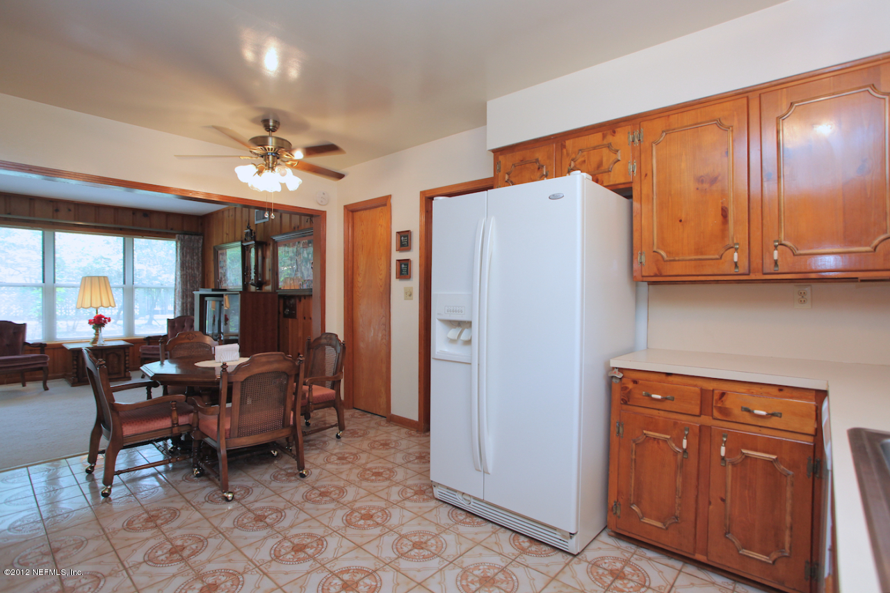 2442 Holly Point Road East Orange Park, FL 32073 - Photo 16 of 25 Kitchen to Breakfast Area
