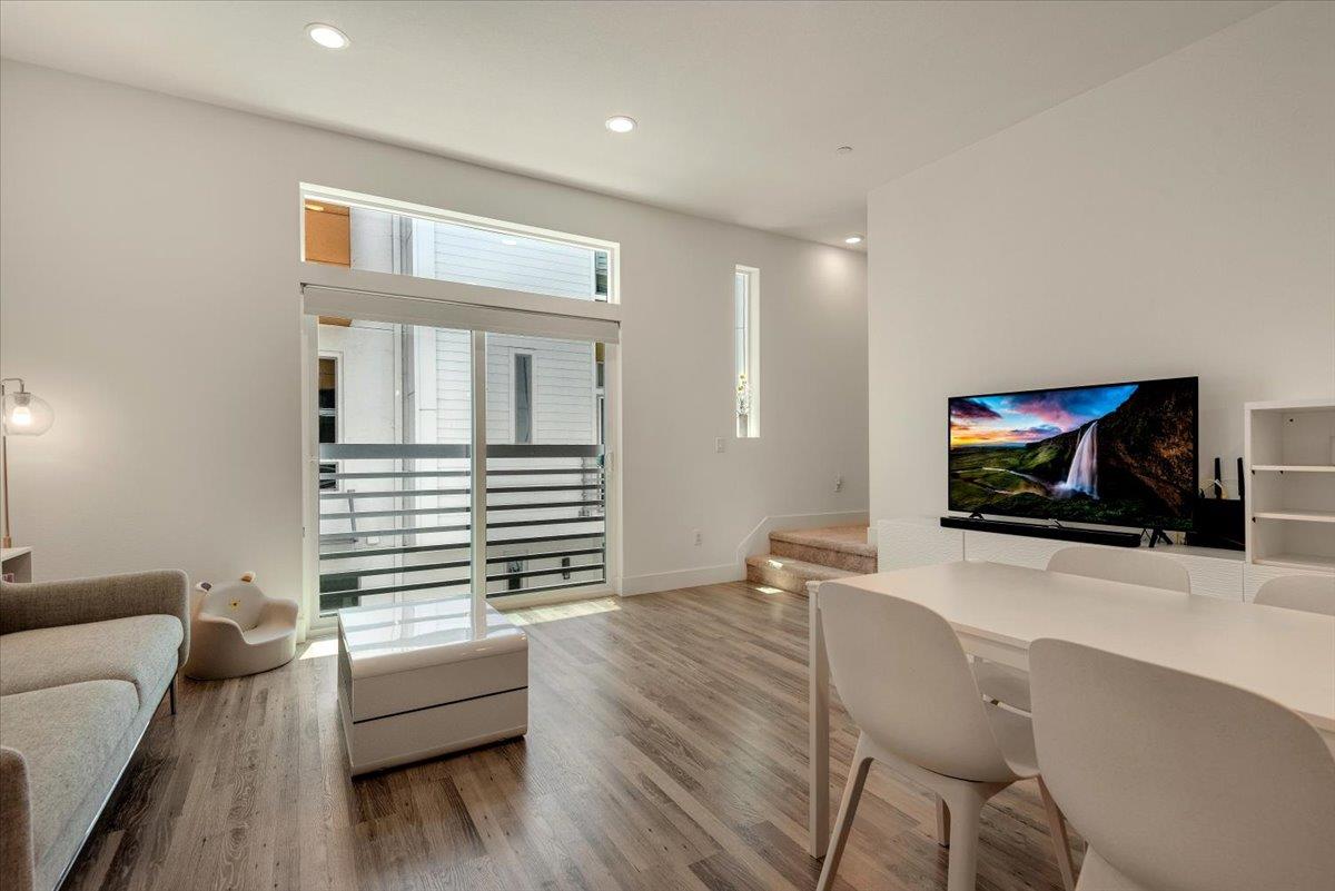 7961 Regional Common Dublin, CA 94568 - Photo 7 of 40 a workspace with furniture and window