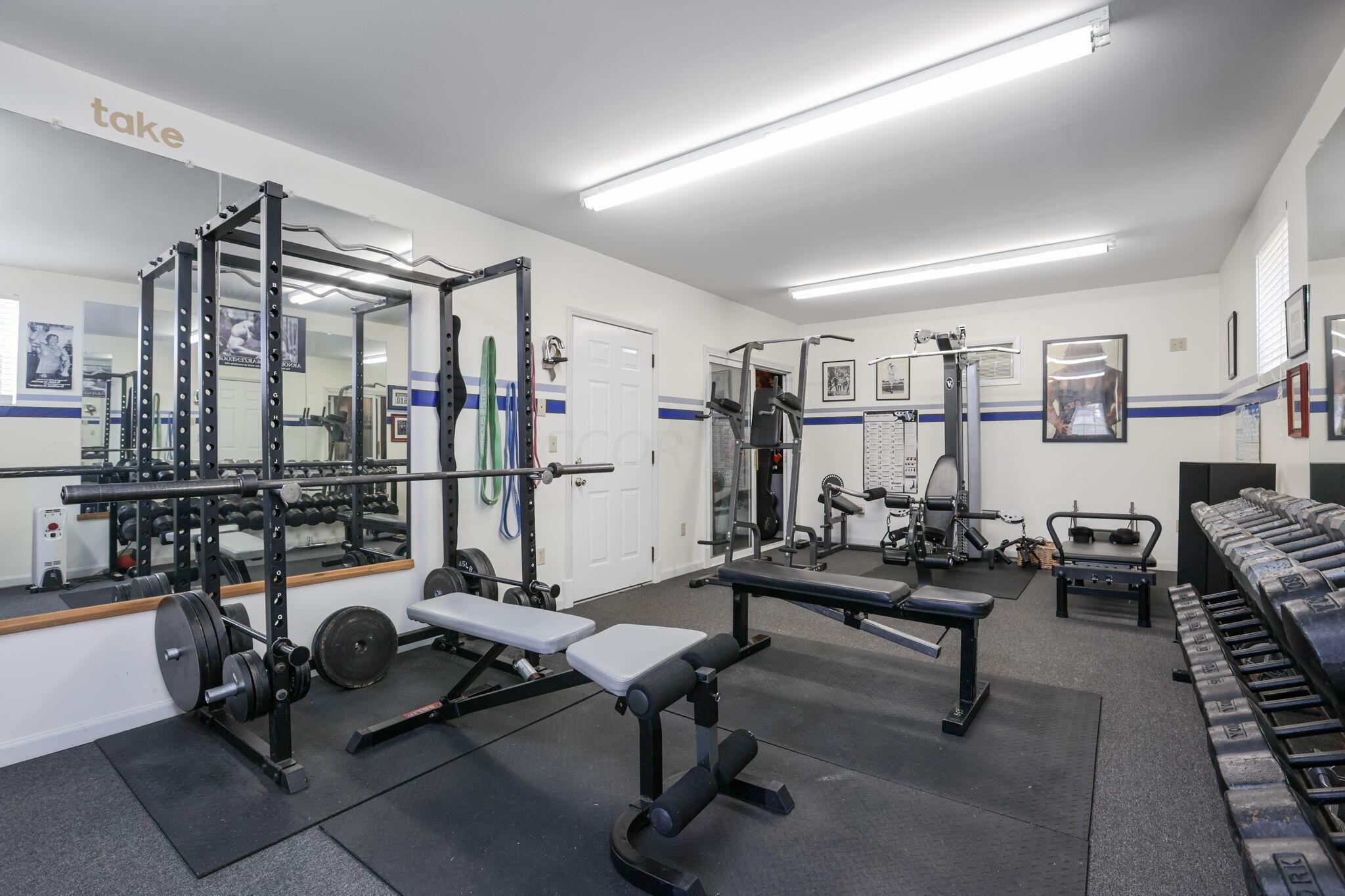 6394 Graessle Road London, OH 43140 - Photo 49 of 62 workout area