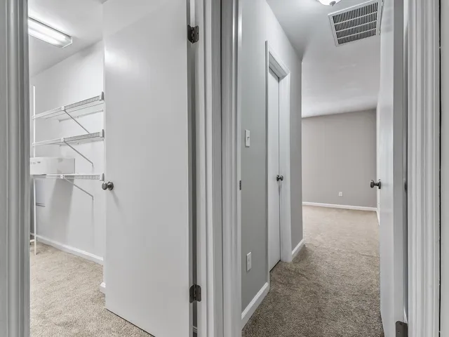 $195,000 | 301 South Lipona Road, Unit 12 AKA 10E, Tallahassee, FL 32304