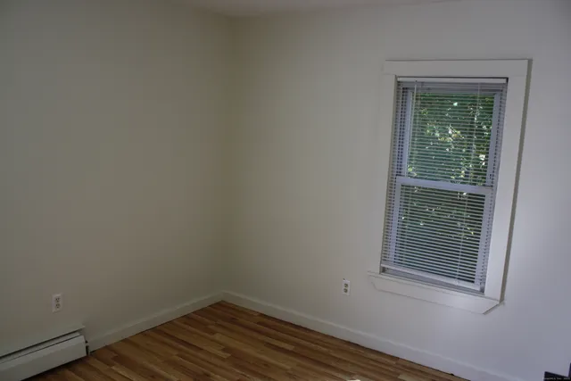 $1,800 | 387 Putnam Pike, Killingly, CT 06241