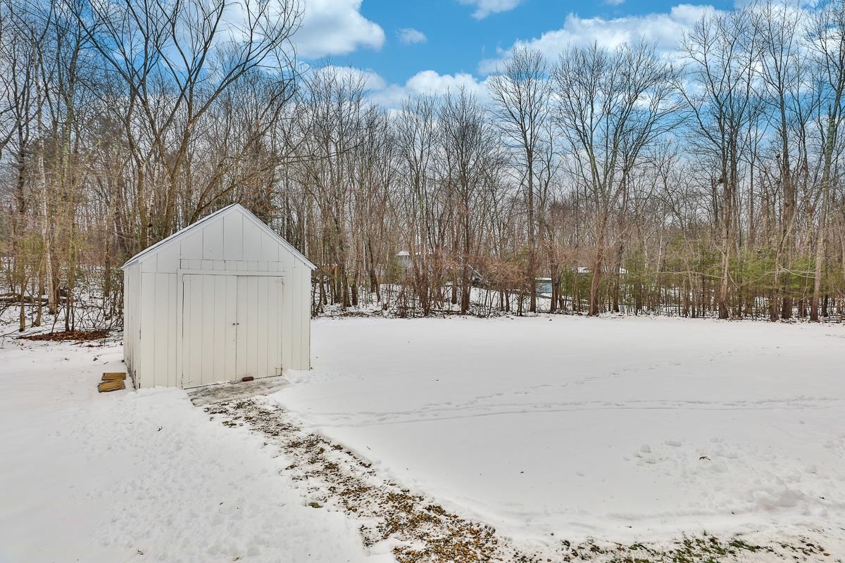 14 Lancaster Farm Road Salem, NH 03079 - Photo 10 of 40