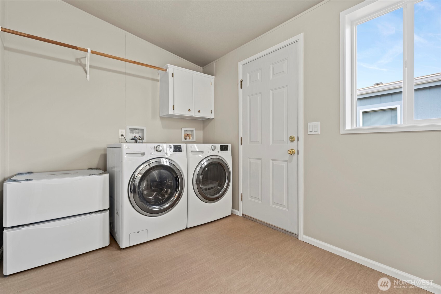 23825 15th Avenue Southeast, Unit 108 Bothell, WA 98021 - Photo 19 of 39 a utility room with dryer and washer