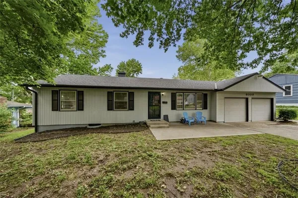$200,000 | 6008 Farley Avenue, Raytown, MO 64133