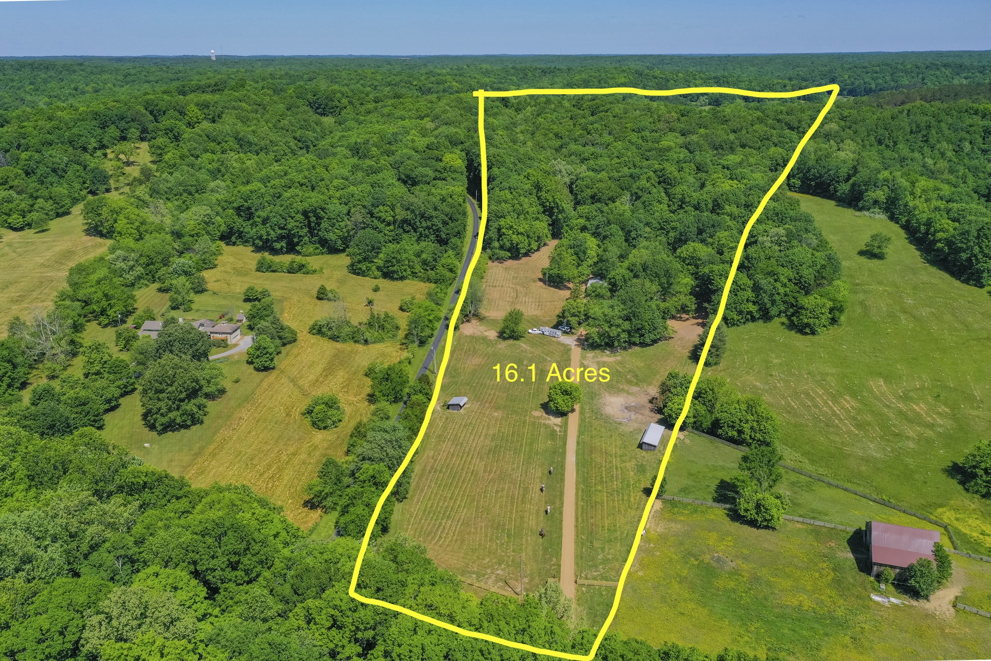 5750 Davis Hollow Road Franklin, TN 37064 - Photo 41 of 41 a view of a backyard